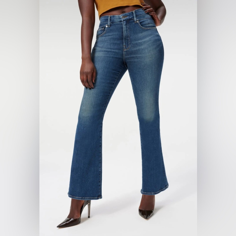 Good American Good Classic Boot Bootcut Denim Jeans Size 16 Blue811 Flare Dark